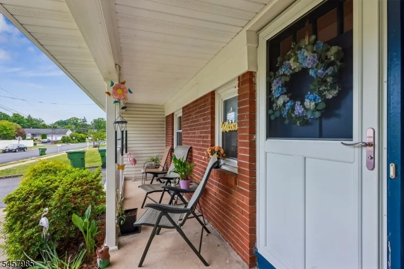 55 Lench Ave Edison, NJ 08820