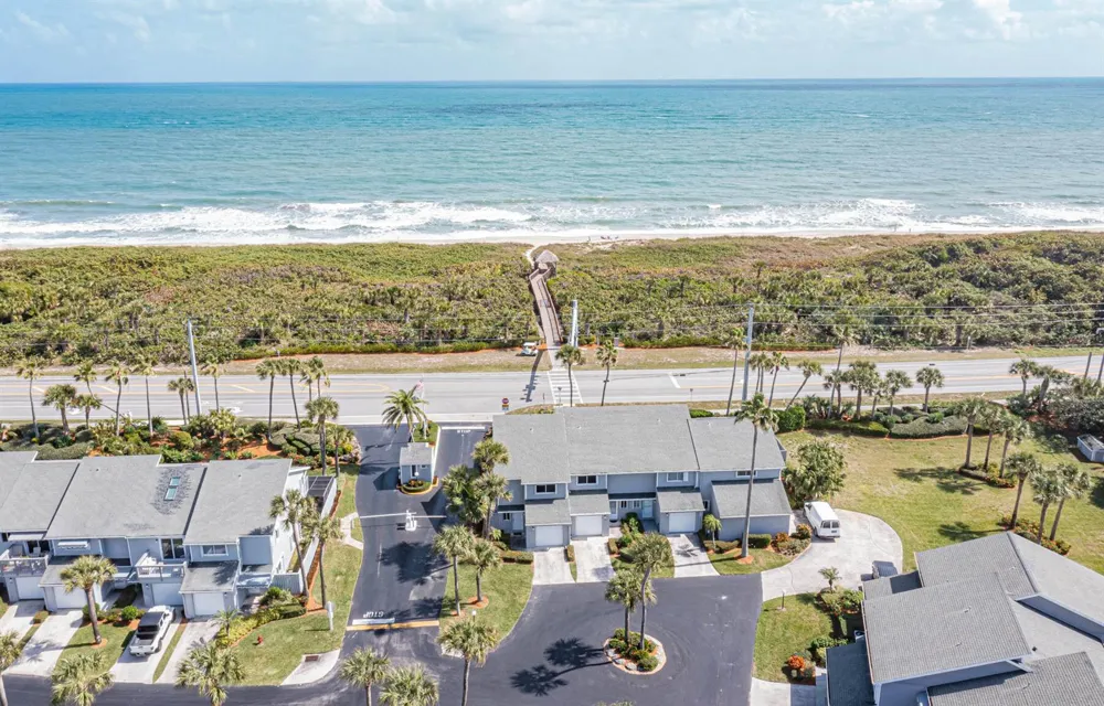 4949 HIGHWAY A1A #152 Hutchinson Island, FL 34949
