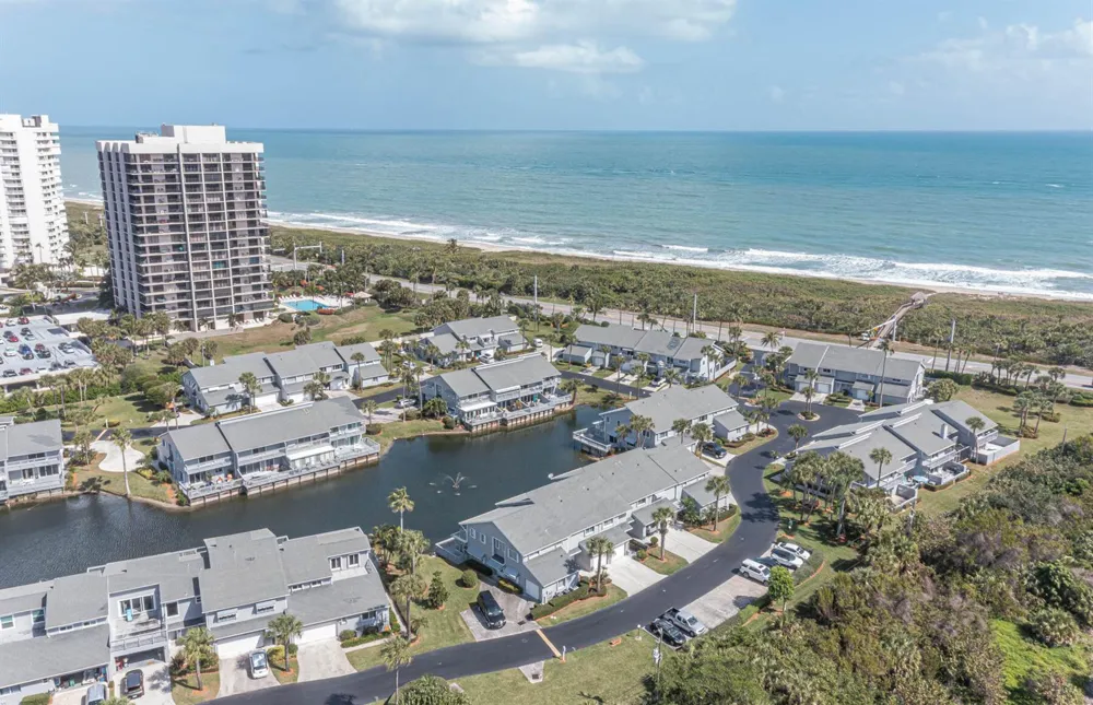 4949 HIGHWAY A1A #152 Hutchinson Island, FL 34949