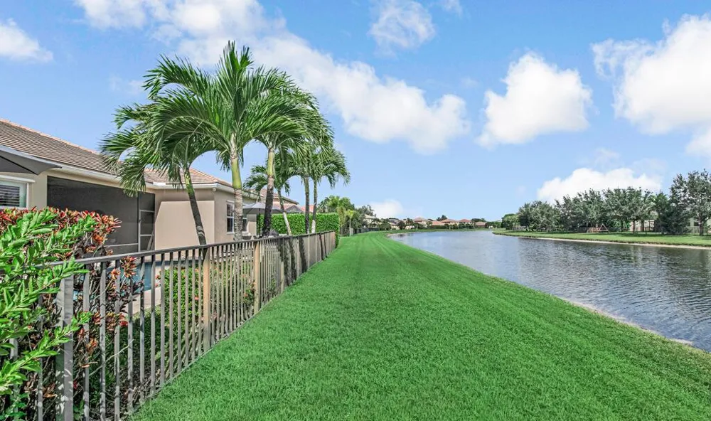 2318 Bellarosa Circle Royal Palm Beach, FL 33411