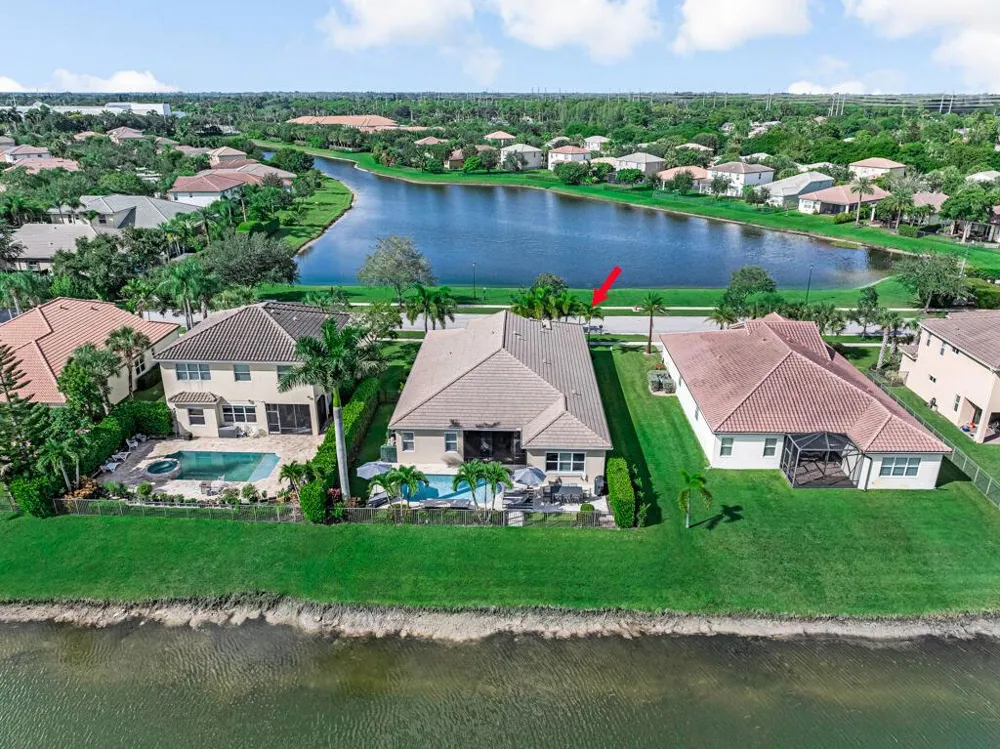 2318 Bellarosa Circle Royal Palm Beach, FL 33411