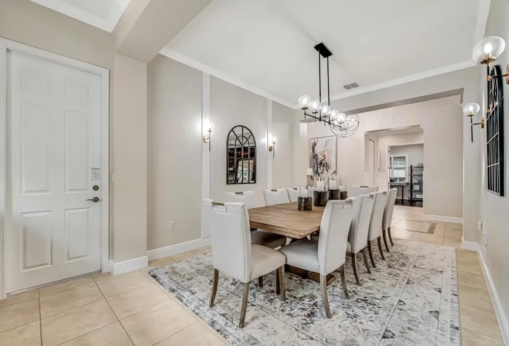 2318 Bellarosa Circle Royal Palm Beach, FL 33411