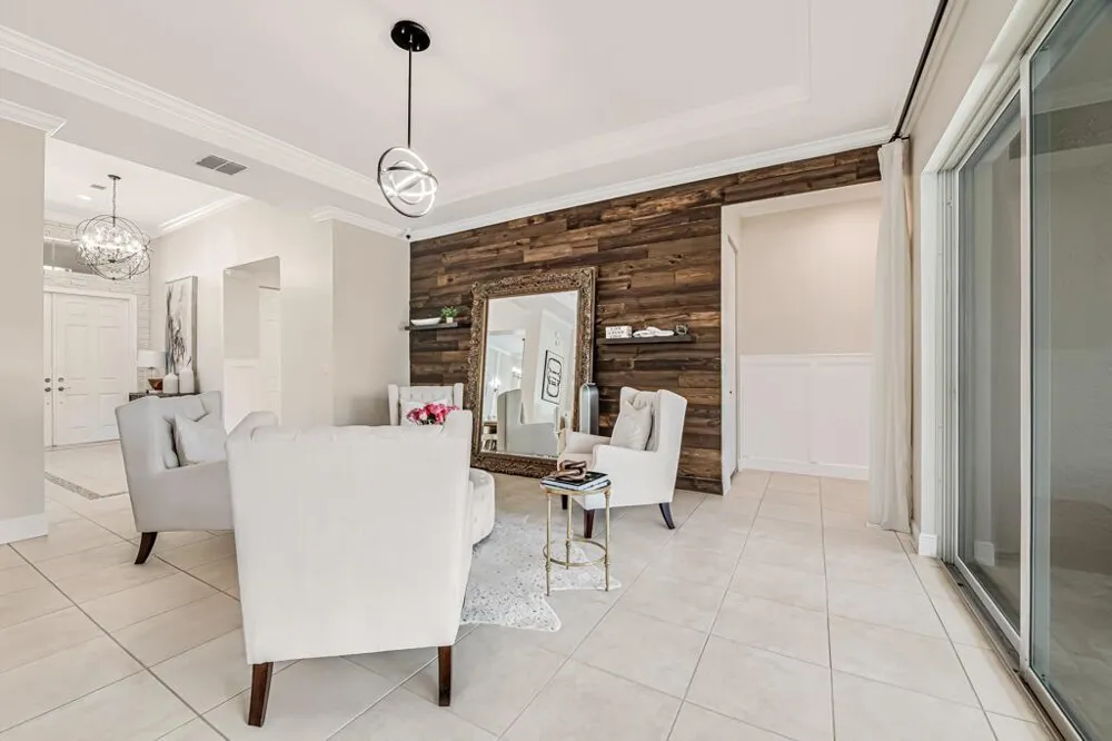 2318 Bellarosa Circle Royal Palm Beach, FL 33411