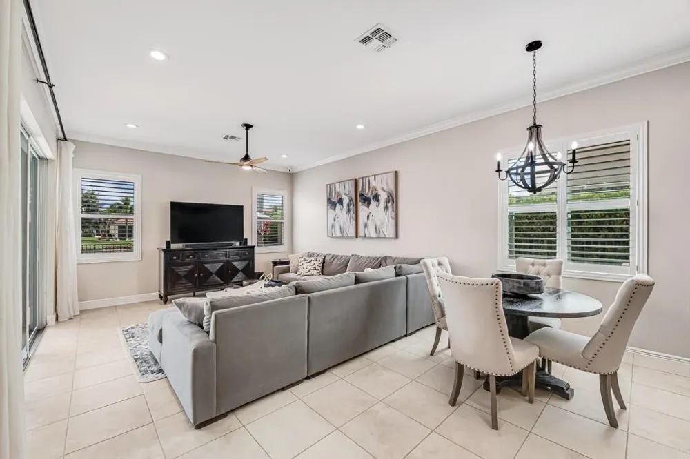 2318 Bellarosa Circle Royal Palm Beach, FL 33411