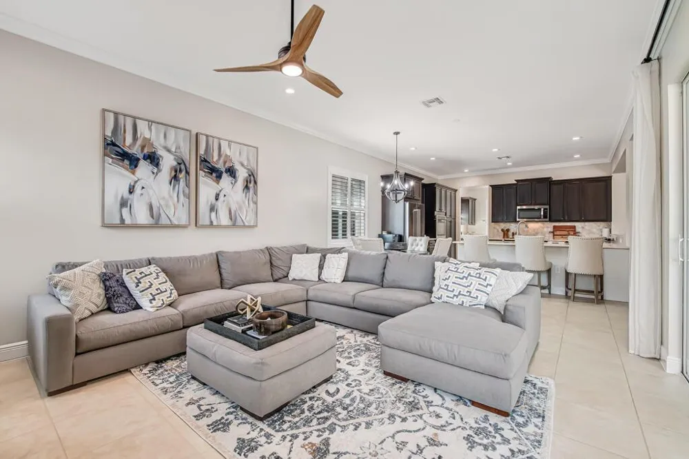2318 Bellarosa Circle Royal Palm Beach, FL 33411