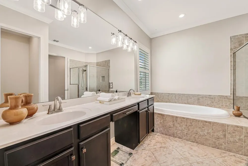 2318 Bellarosa Circle Royal Palm Beach, FL 33411