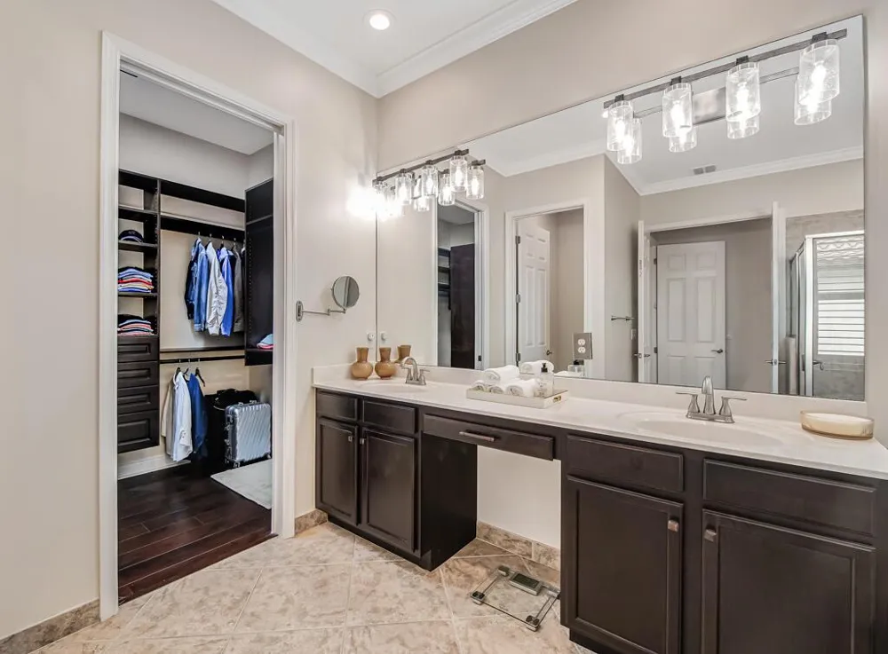 2318 Bellarosa Circle Royal Palm Beach, FL 33411