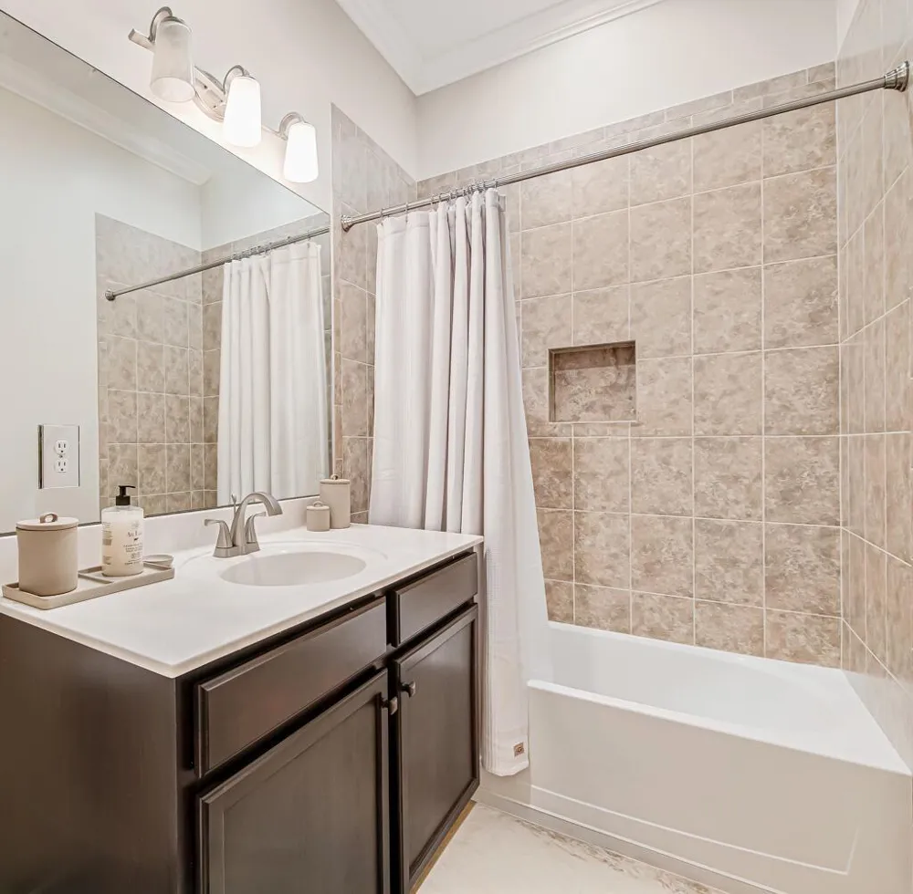 2318 Bellarosa Circle Royal Palm Beach, FL 33411