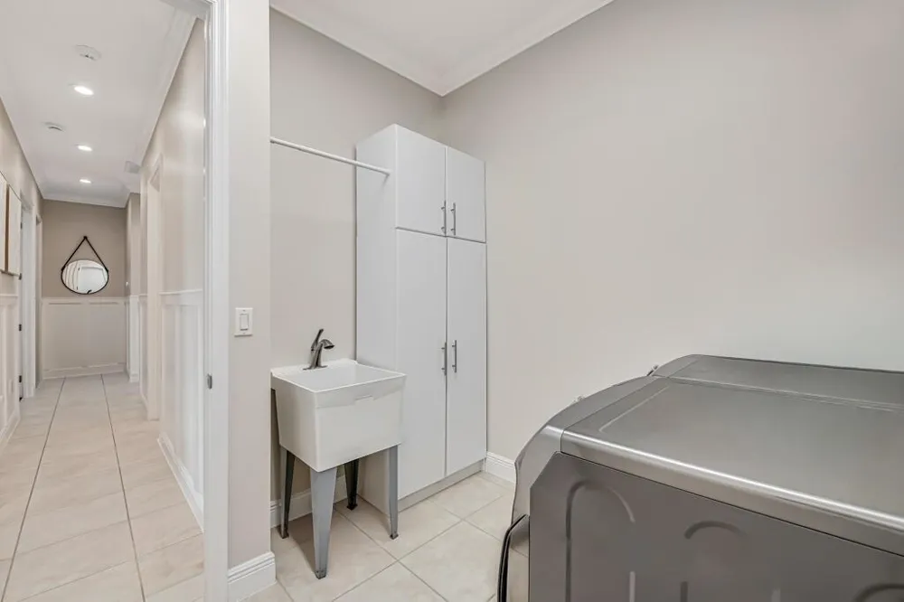 2318 Bellarosa Circle Royal Palm Beach, FL 33411