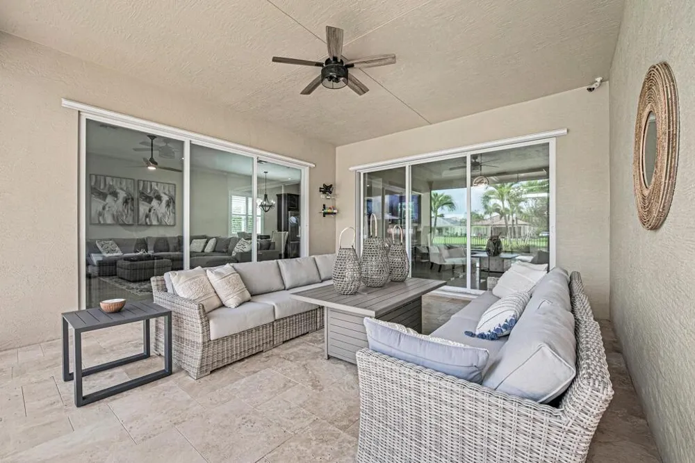2318 Bellarosa Circle Royal Palm Beach, FL 33411