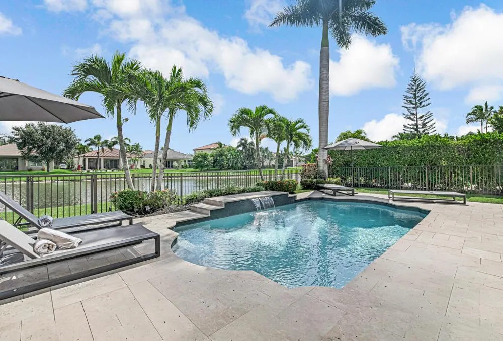 2318 Bellarosa Circle Royal Palm Beach, FL 33411