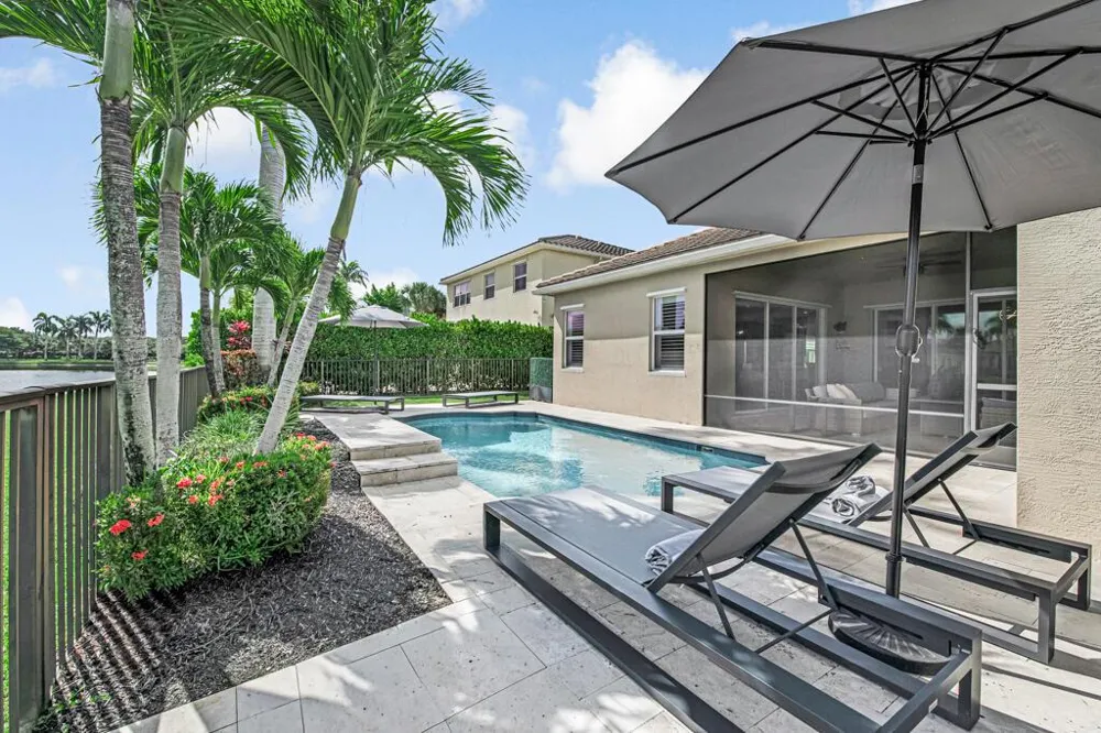 2318 Bellarosa Circle Royal Palm Beach, FL 33411