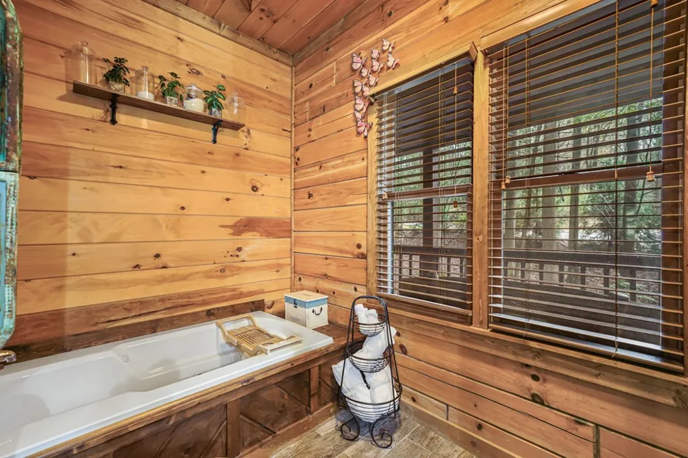 58 River Road Cherry Log, GA 30522