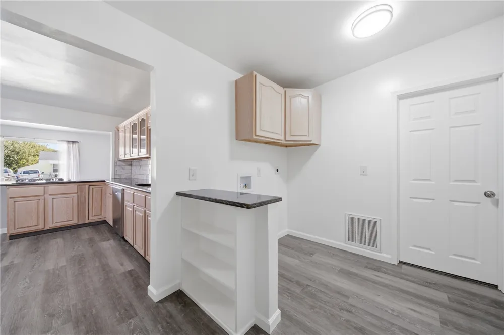 1214 New Haven Avenue Tulsa, OK 74115