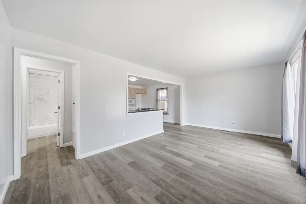 1214 New Haven Avenue Tulsa, OK 74115