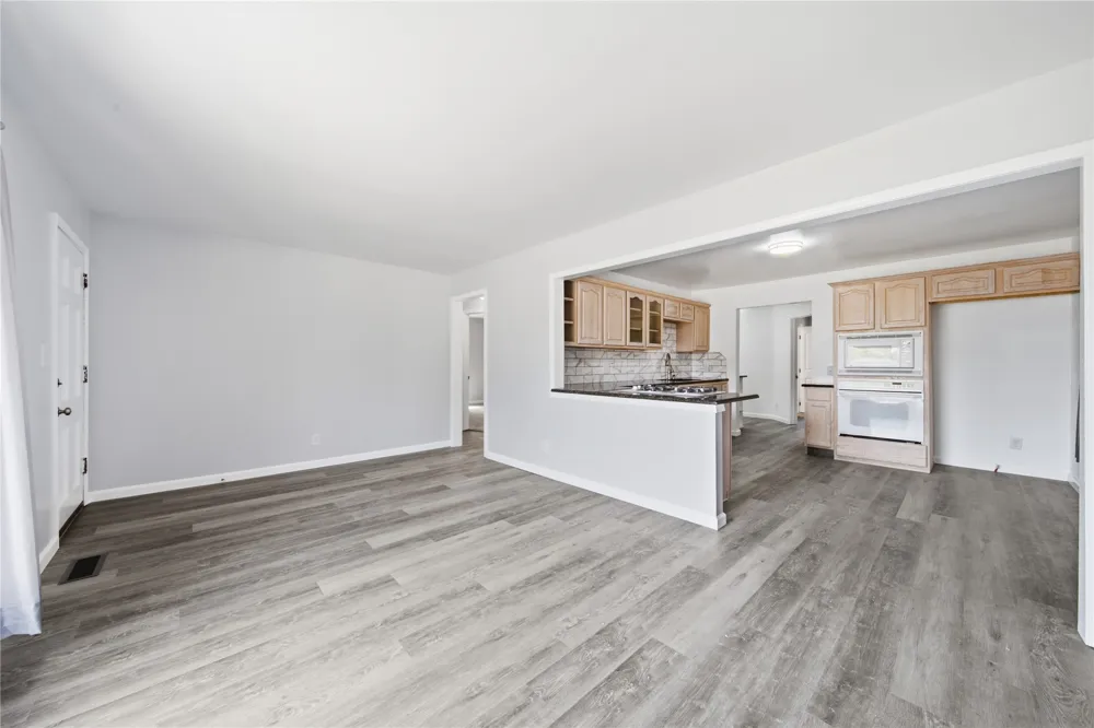 1214 New Haven Avenue Tulsa, OK 74115
