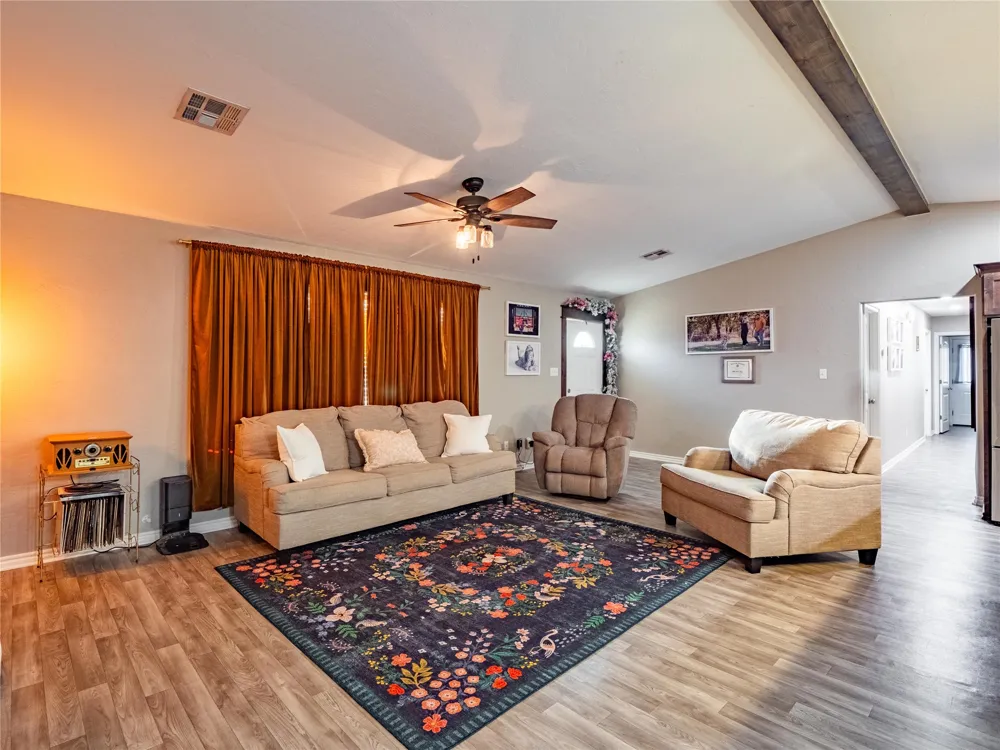 609 1st Street Pittsburg, OK 74560