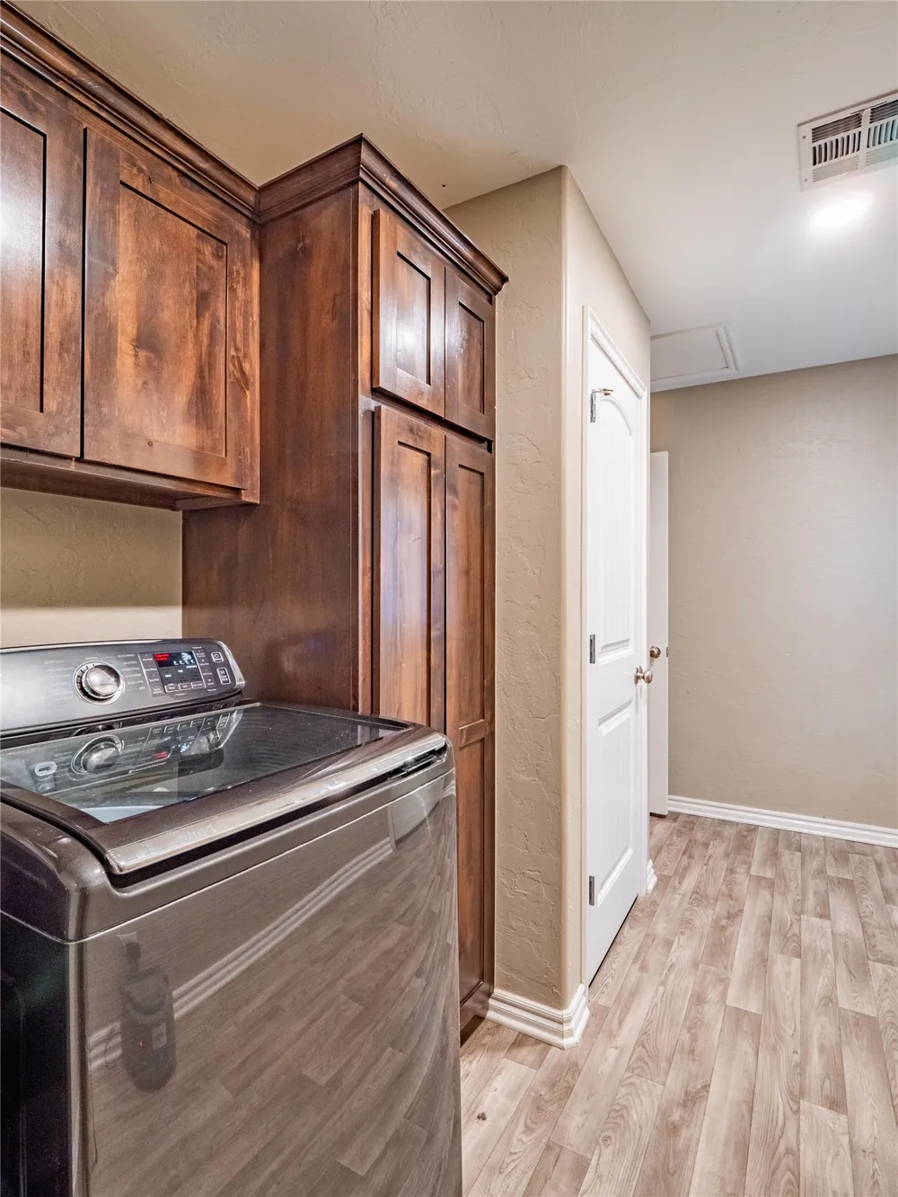 609 1st Street Pittsburg, OK 74560