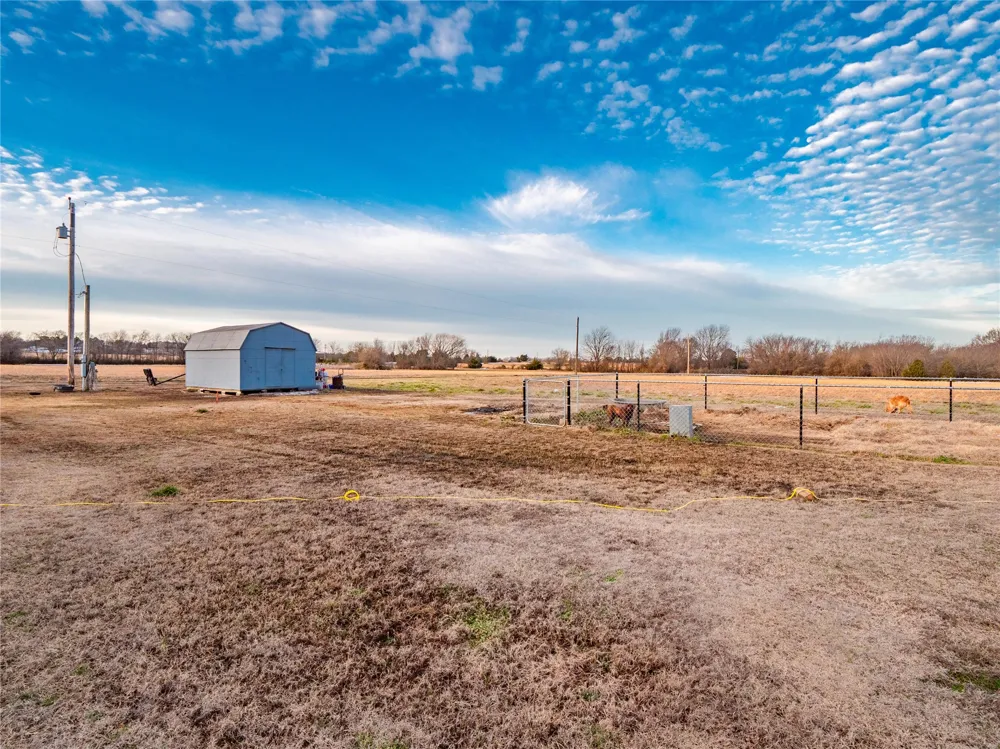 609 1st Street Pittsburg, OK 74560