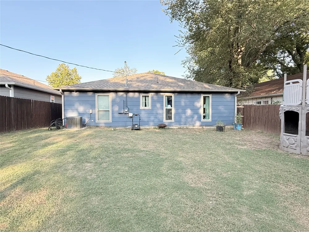 810 S Hickory Street Bristow, OK 74010