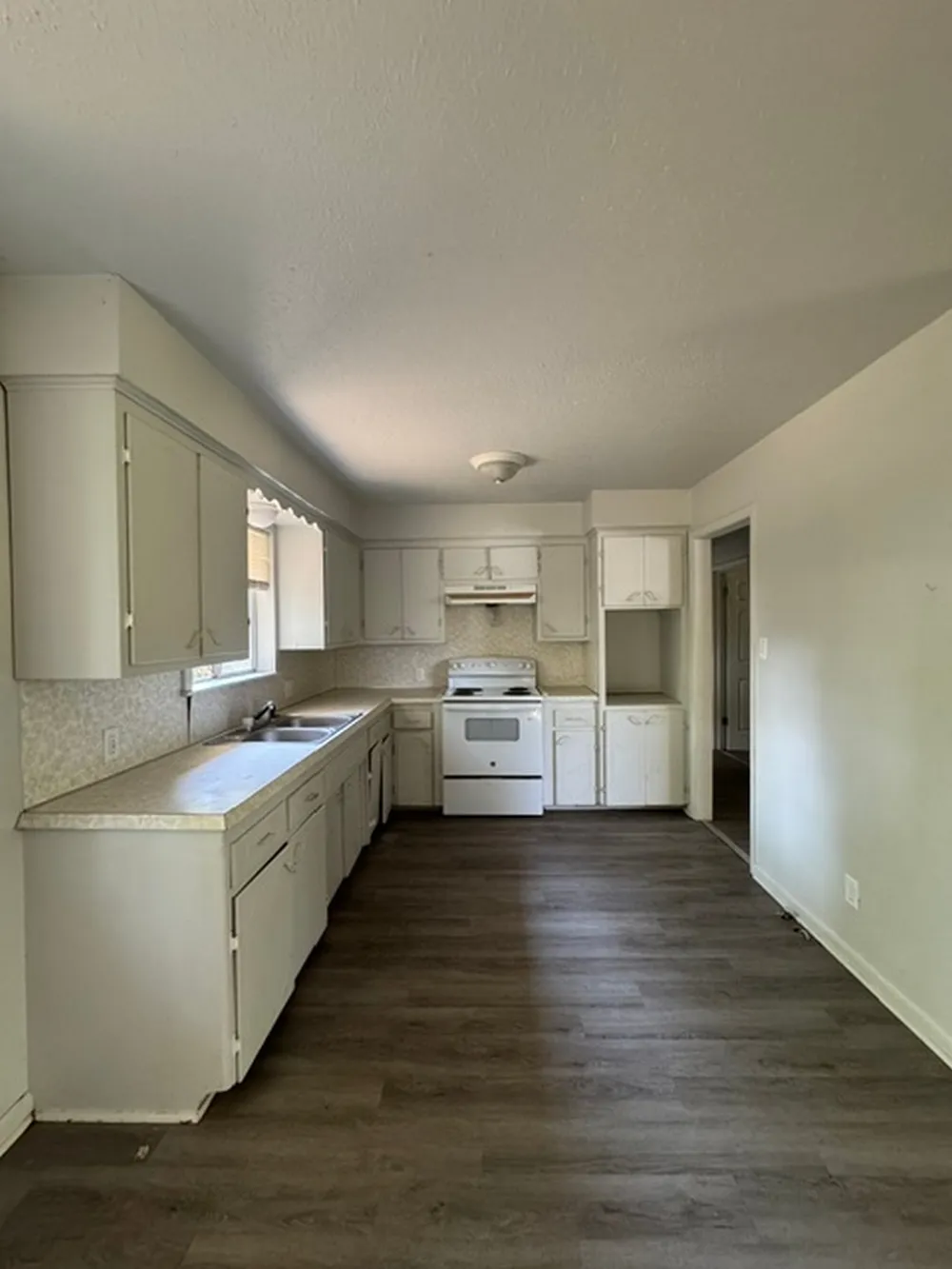 600 S Southerland Road Gans, OK 74936
