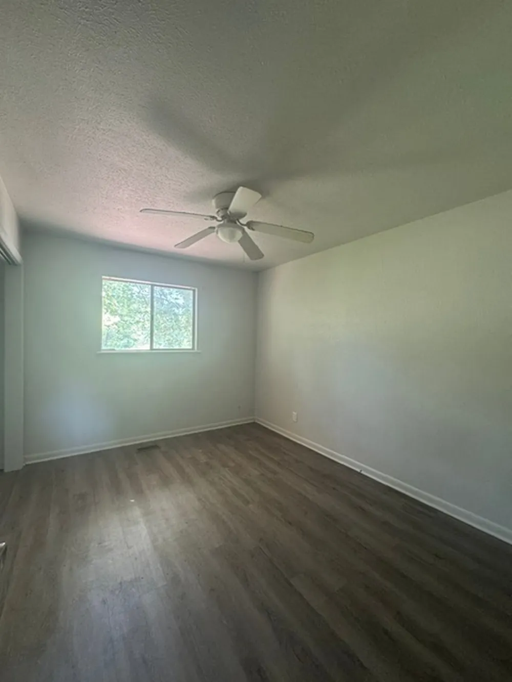 600 S Southerland Road Gans, OK 74936
