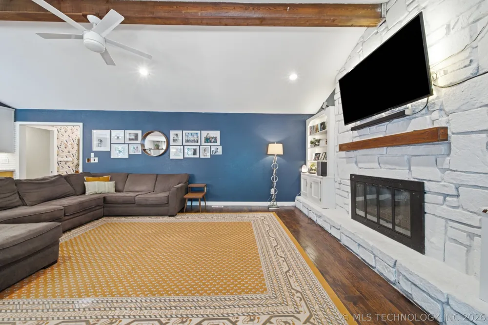 8211 S Marion Avenue Tulsa, OK 74137