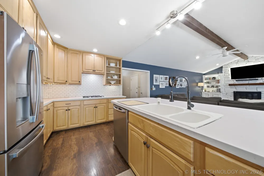 8211 S Marion Avenue Tulsa, OK 74137