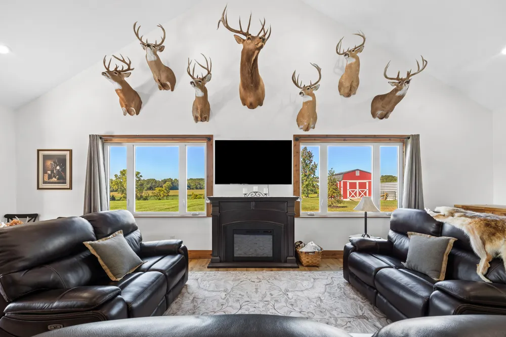10600 Mooreville Road Saline Township, MI 48176