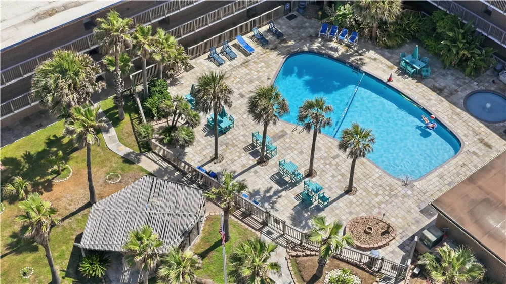 15340 Leeward Drive #303 Corpus Christi, TX 78418