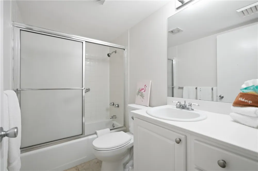 15340 Leeward Drive #303 Corpus Christi, TX 78418