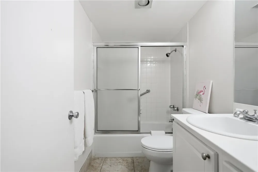 15340 Leeward Drive #303 Corpus Christi, TX 78418