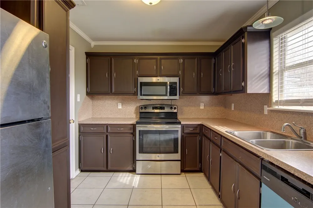 5825 Skylark Corpus Christi, TX 78408