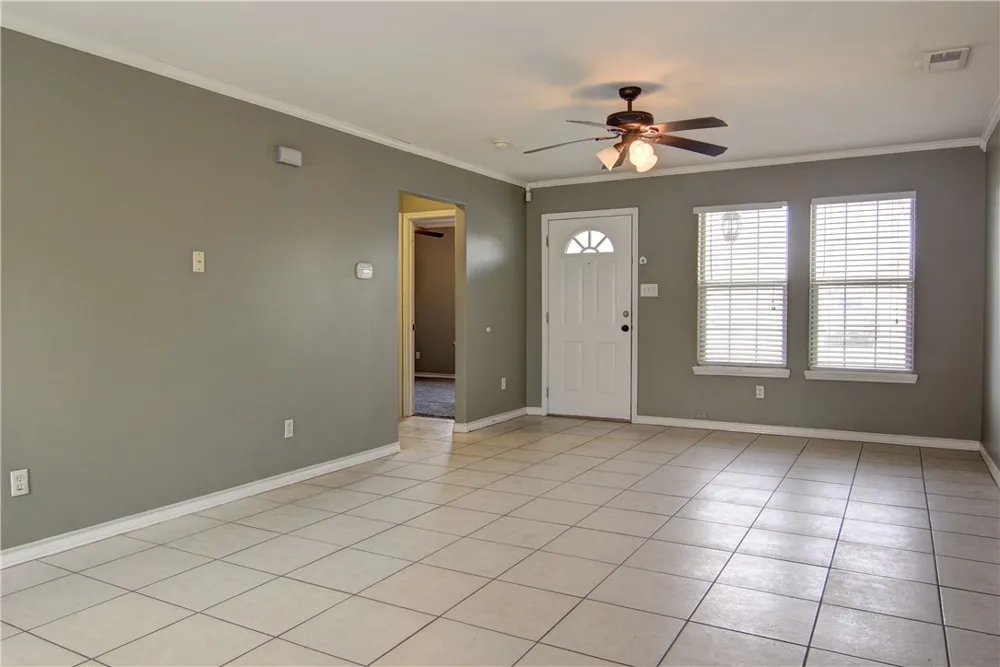 5825 Skylark Corpus Christi, TX 78408