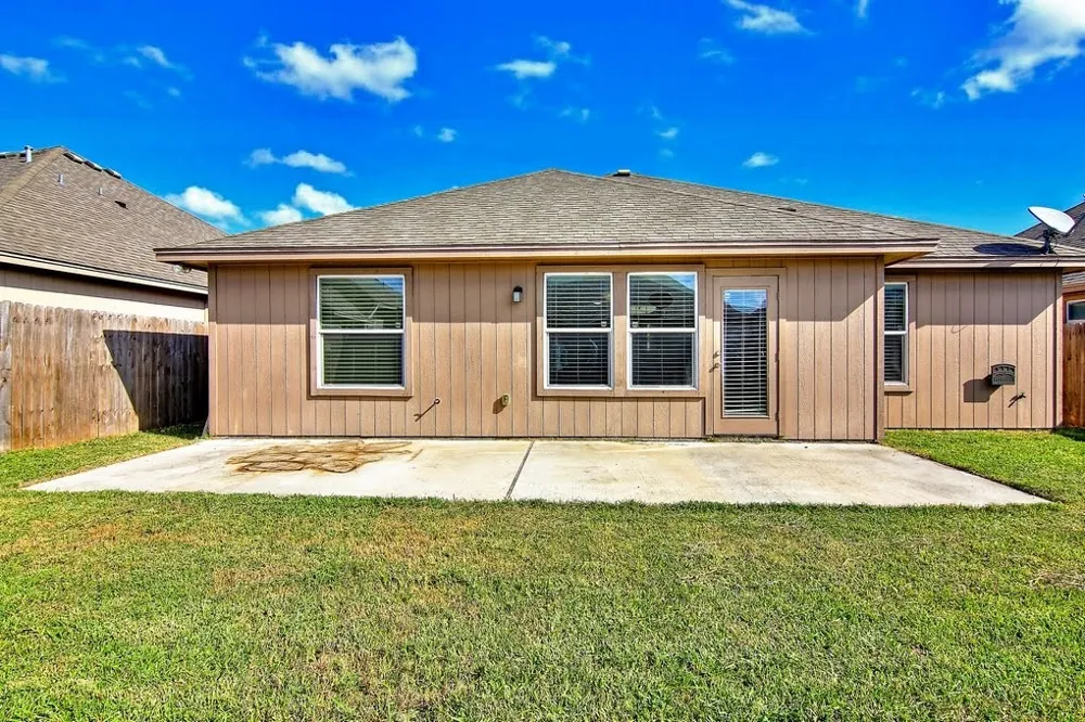 3021 Cantabria Street Corpus Christi, TX 78415