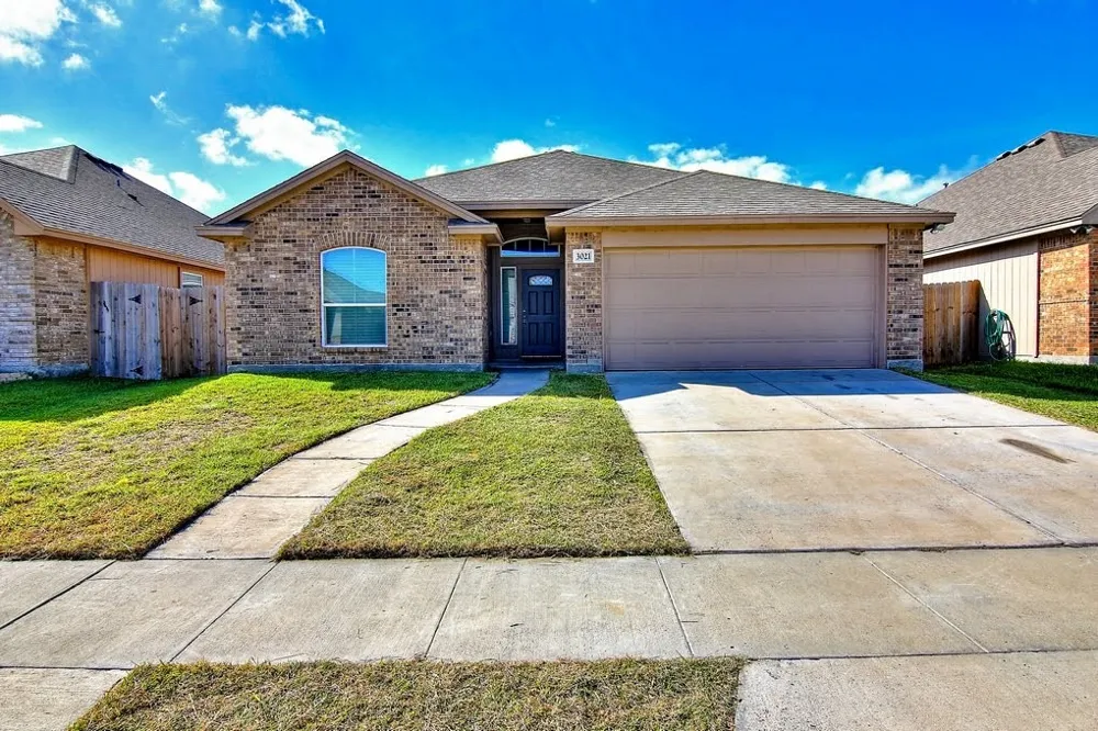 3021 Cantabria Street Corpus Christi, TX 78415