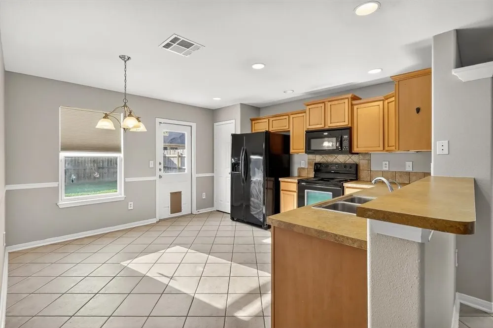 2110 Encino Drive Corpus Christi, TX 78414