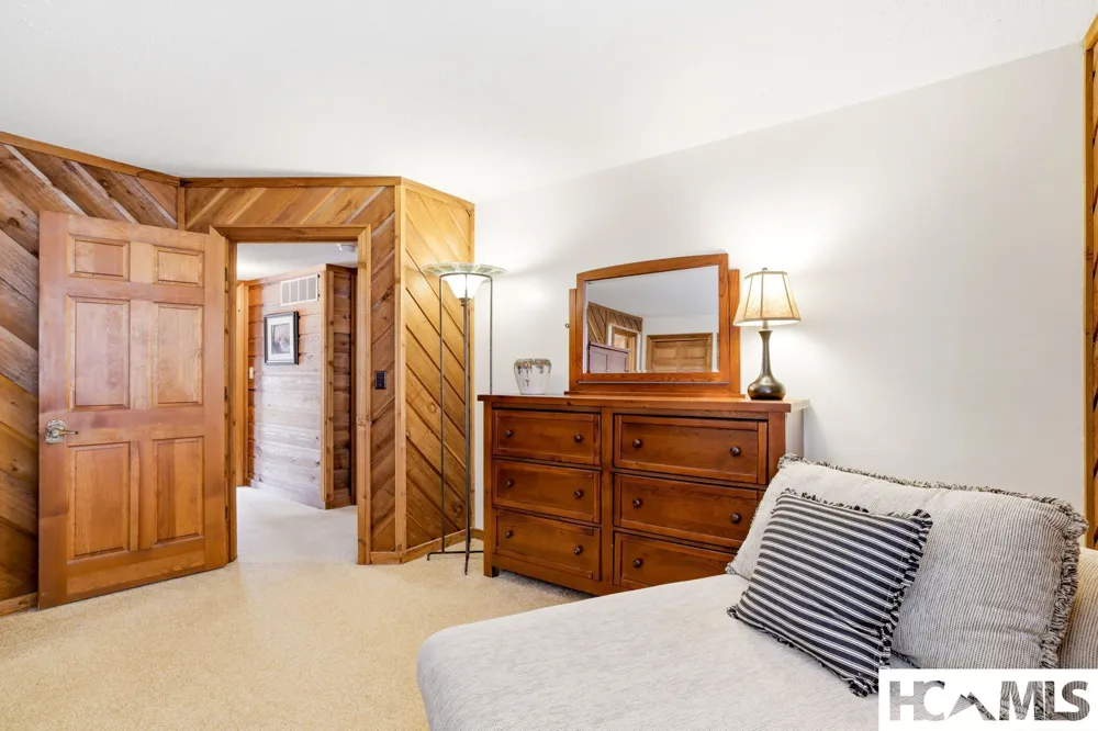 221 Toxaway Falls Drive #1A Lake Toxaway, NC 28747