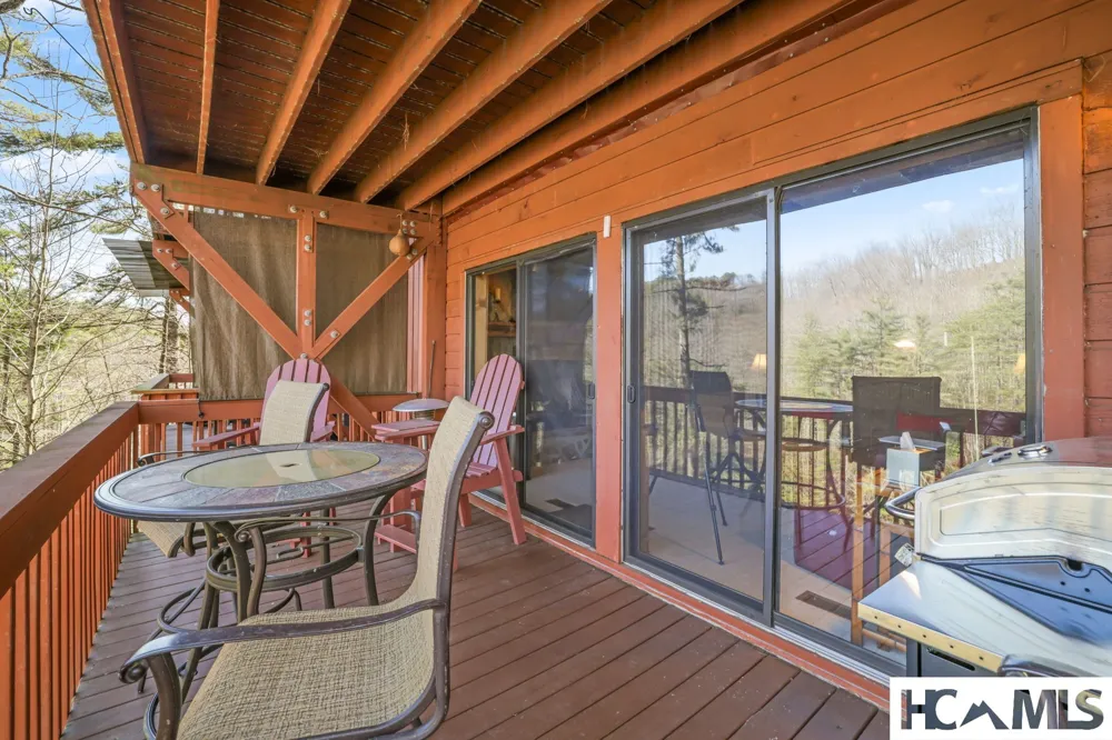 221 Toxaway Falls Drive #1A Lake Toxaway, NC 28747