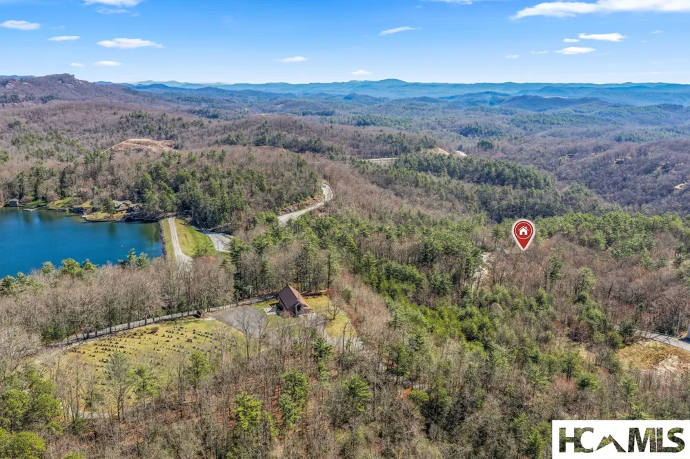 221 Toxaway Falls Drive #1A Lake Toxaway, NC 28747