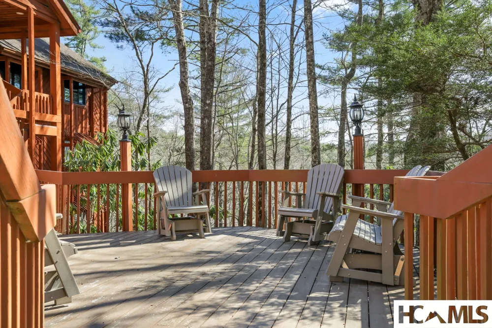 221 Toxaway Falls Drive #1A Lake Toxaway, NC 28747