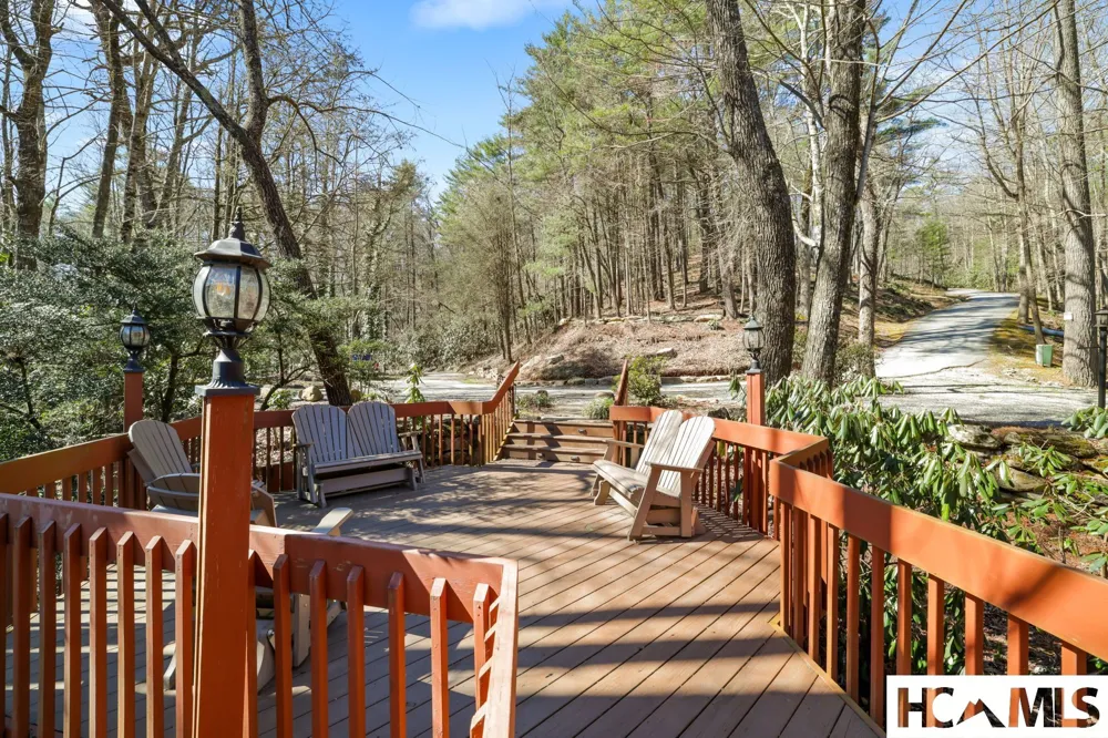 221 Toxaway Falls Drive #1A Lake Toxaway, NC 28747