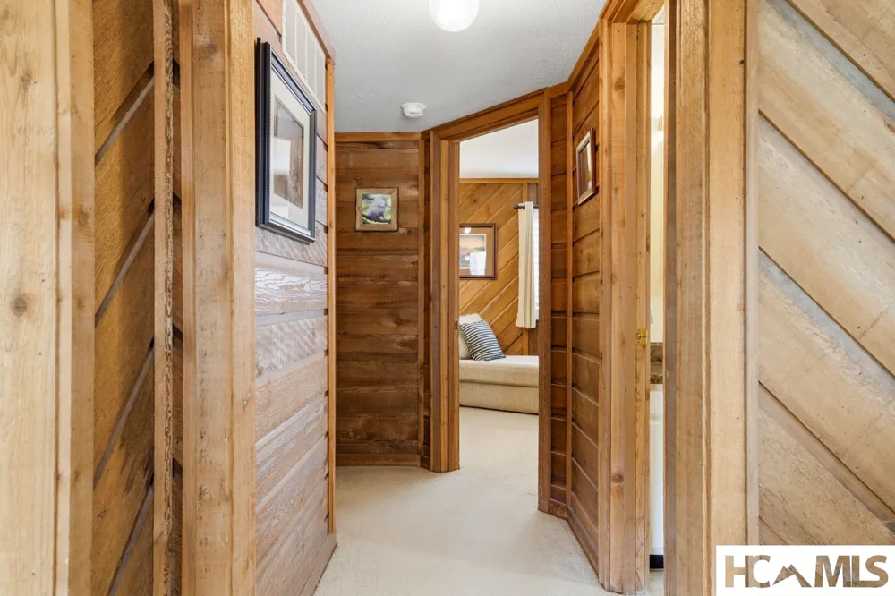 221 Toxaway Falls Drive #1A Lake Toxaway, NC 28747