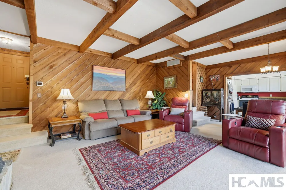 221 Toxaway Falls Drive #1A Lake Toxaway, NC 28747