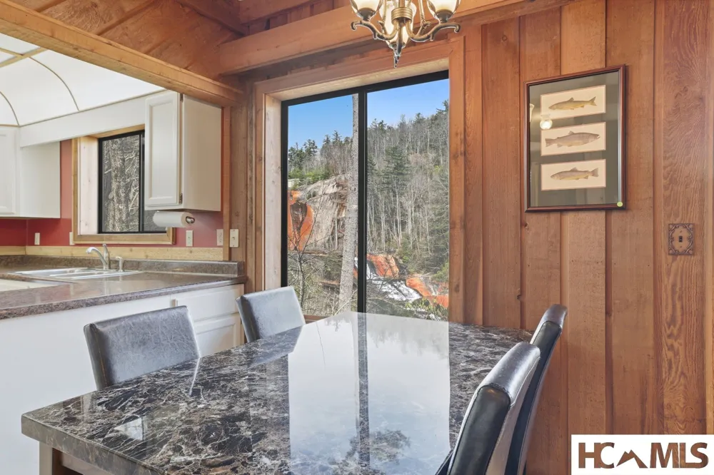 221 Toxaway Falls Drive #1A Lake Toxaway, NC 28747