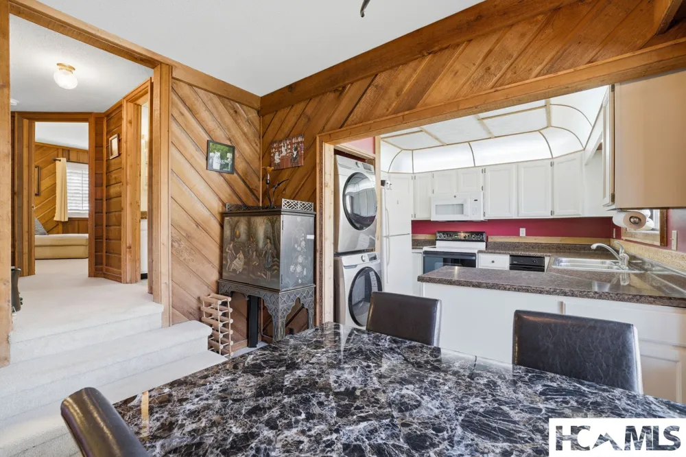 221 Toxaway Falls Drive #1A Lake Toxaway, NC 28747