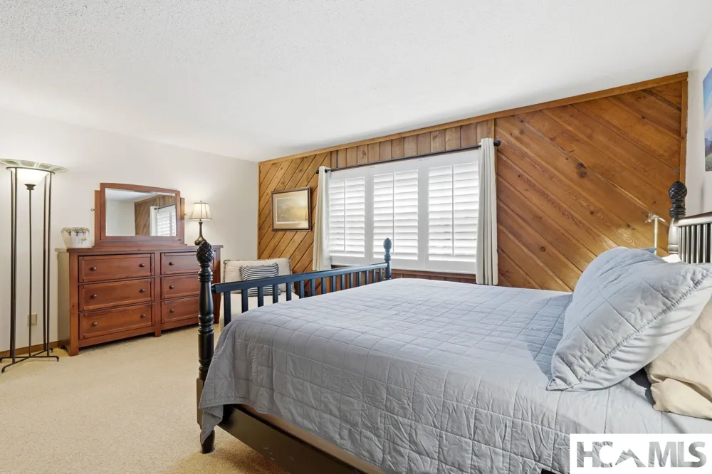 221 Toxaway Falls Drive #1A Lake Toxaway, NC 28747