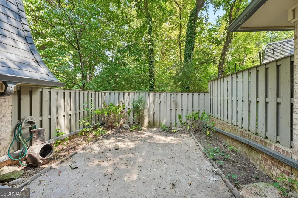 39 Cantey PL NW Atlanta, GA 30327