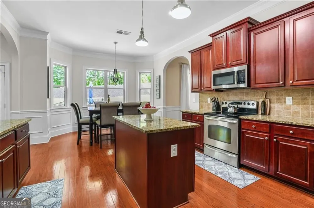 3920 Margaux DR Atlanta, GA 30349