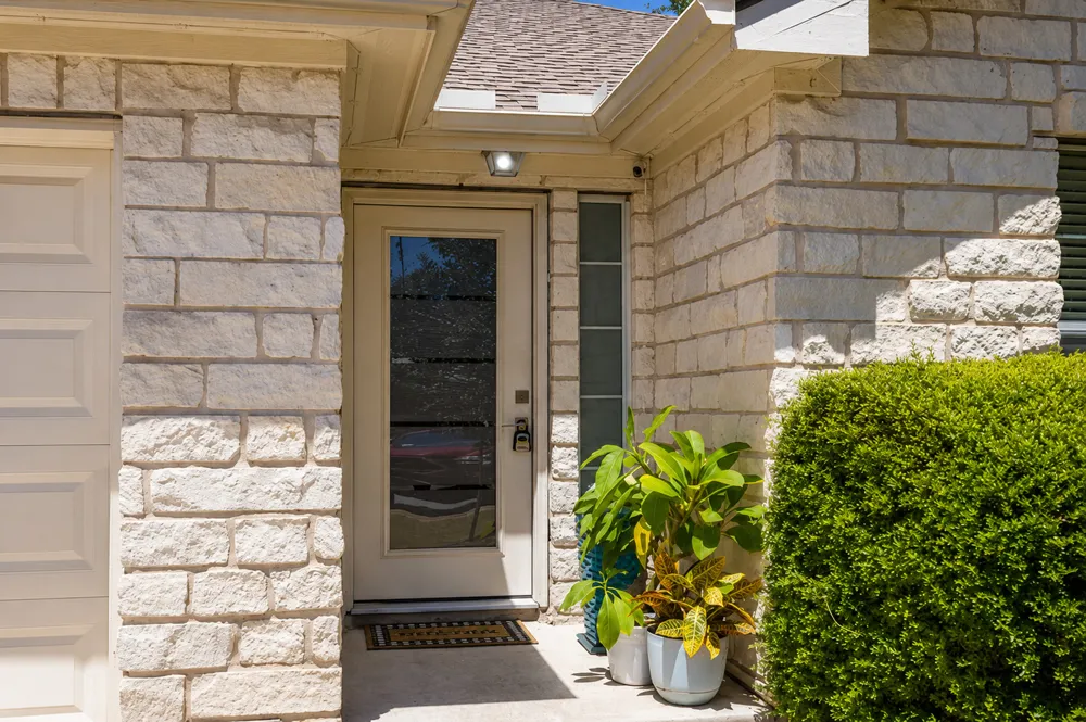 1921 Rutherford Drive Leander, TX 78641